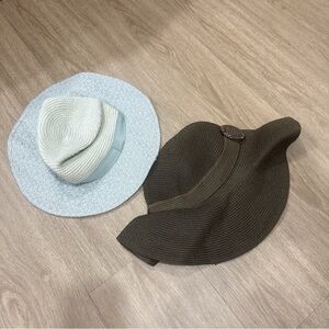 BCBGeneration Reversible Hat set